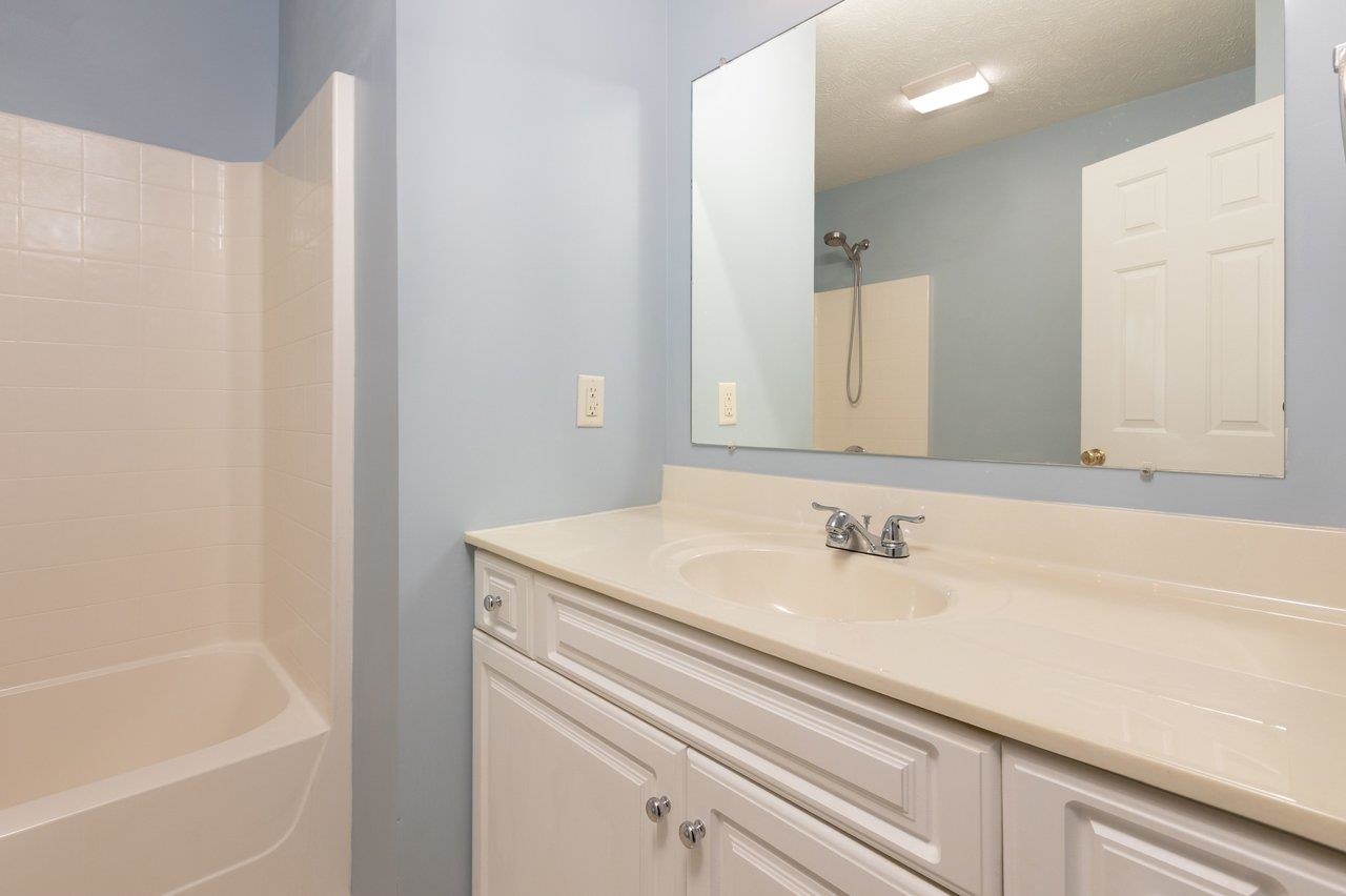 2984 CRYSTAL SPRING LN, ROCKINGHAM, Virginia 22801, 3 Bedrooms Bedrooms, ,2 BathroomsBathrooms,Residential,2984 CRYSTAL SPRING LN,676651 MLS # 676651