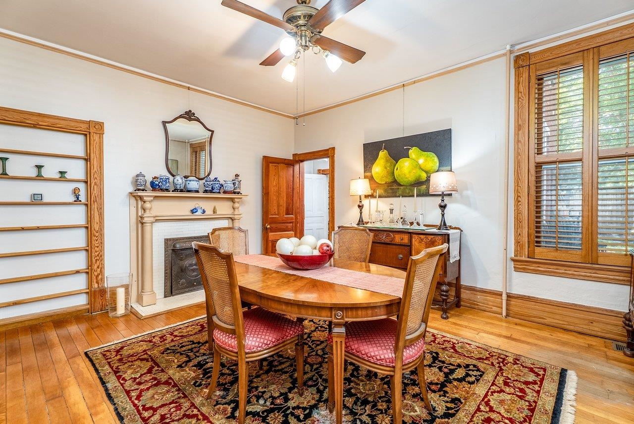 14 S COALTER ST, STAUNTON, Virginia 24401, 4 Bedrooms Bedrooms, ,2 BathroomsBathrooms,Residential,14 S COALTER ST,676652 MLS # 676652