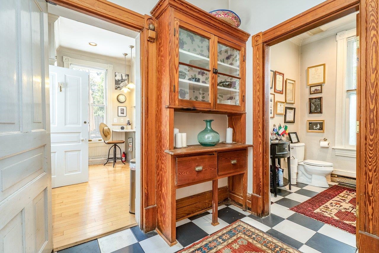 14 S COALTER ST, STAUNTON, Virginia 24401, 4 Bedrooms Bedrooms, ,2 BathroomsBathrooms,Residential,14 S COALTER ST,676652 MLS # 676652