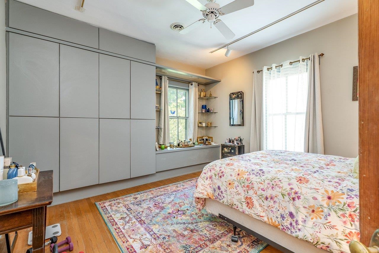 14 S COALTER ST, STAUNTON, Virginia 24401, 4 Bedrooms Bedrooms, ,2 BathroomsBathrooms,Residential,14 S COALTER ST,676652 MLS # 676652