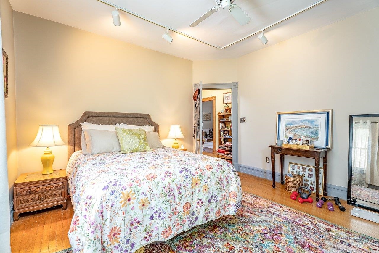 14 S COALTER ST, STAUNTON, Virginia 24401, 4 Bedrooms Bedrooms, ,2 BathroomsBathrooms,Residential,14 S COALTER ST,676652 MLS # 676652
