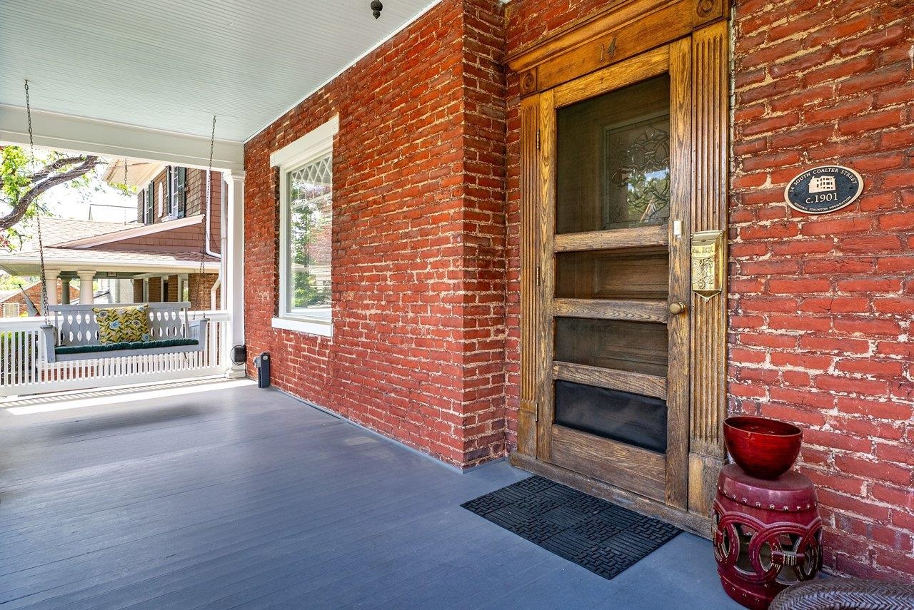 14 S COALTER ST, STAUNTON, Virginia 24401, 4 Bedrooms Bedrooms, ,2 BathroomsBathrooms,Residential,14 S COALTER ST,676652 MLS # 676652