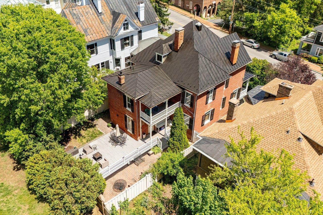 14 S COALTER ST, STAUNTON, Virginia 24401, 4 Bedrooms Bedrooms, ,2 BathroomsBathrooms,Residential,14 S COALTER ST,676652 MLS # 676652