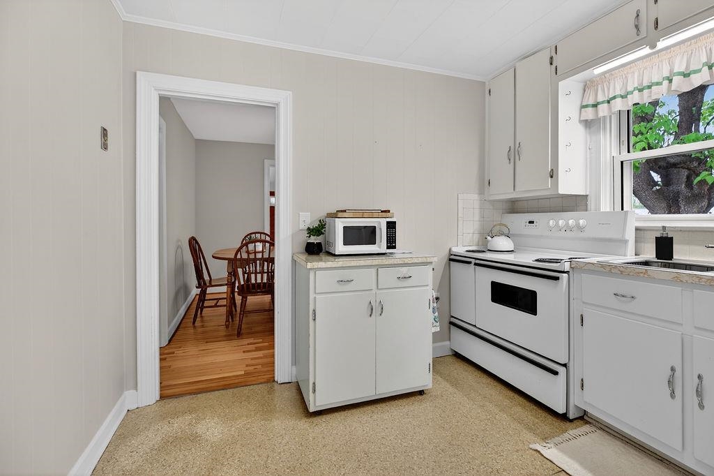 23 MONTROSE DR, FISHERSVILLE, Virginia 22939, 3 Bedrooms Bedrooms, ,1 BathroomBathrooms,Residential,23 MONTROSE DR,676654 MLS # 676654