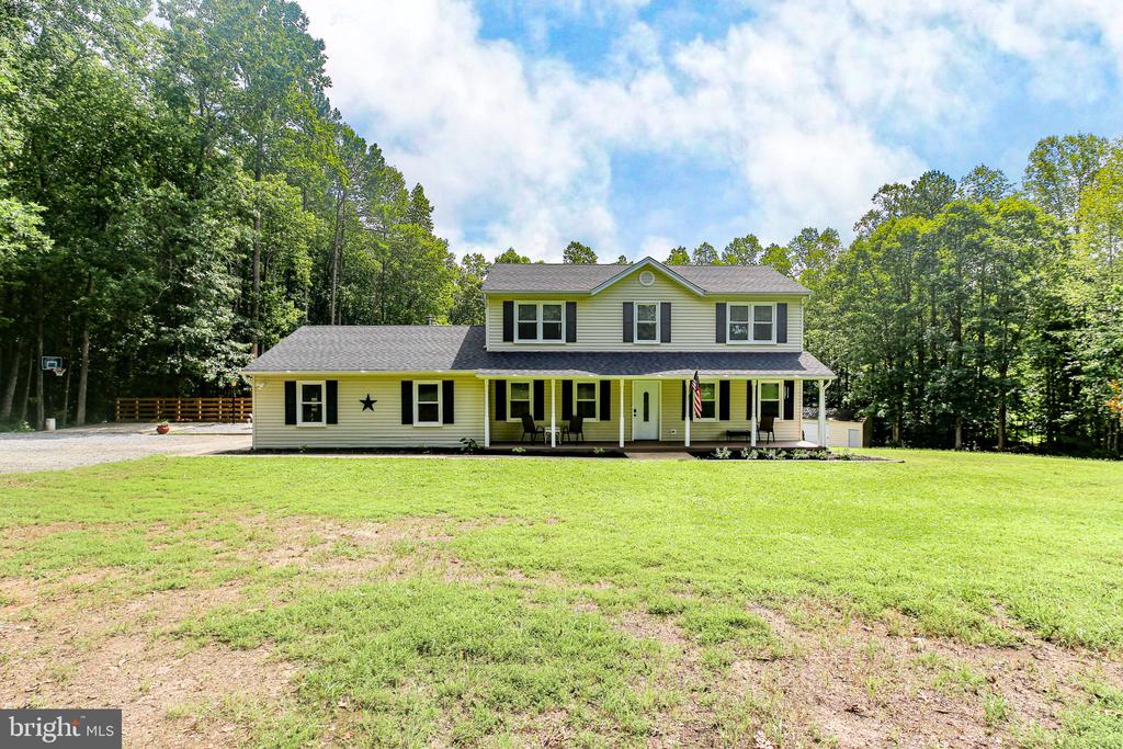 8301 SEAYS RD, SPOTSYLVANIA, Virginia 22551, 4 Bedrooms Bedrooms, ,2 BathroomsBathrooms,Residential,8301 SEAYS RD,VASP2041510 MLS # VASP2041510