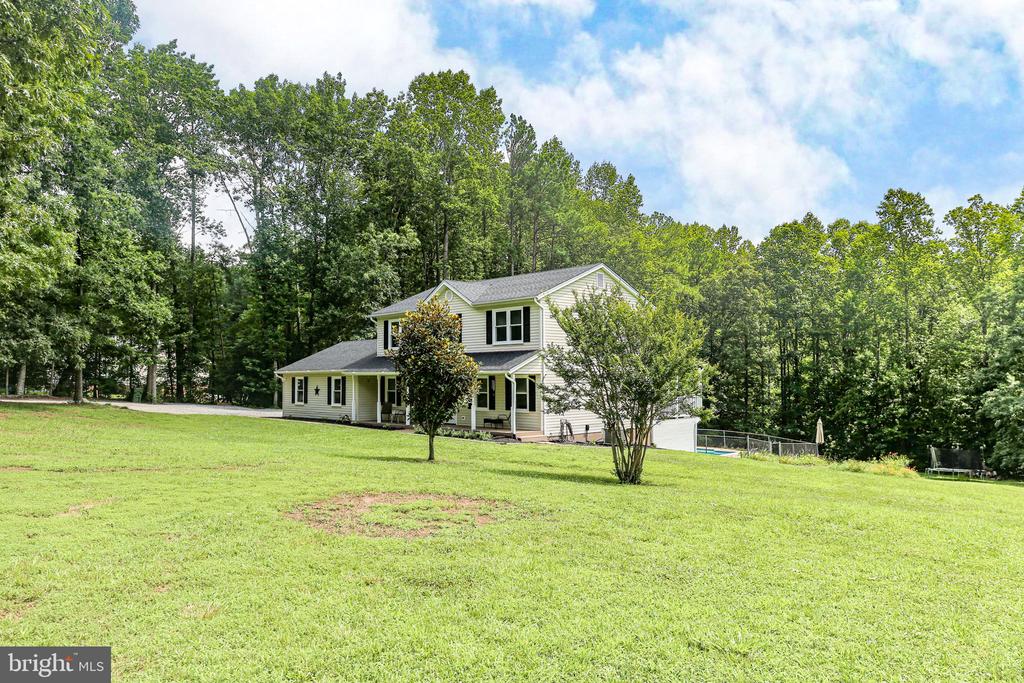 8301 SEAYS RD, SPOTSYLVANIA, Virginia 22551, 4 Bedrooms Bedrooms, ,2 BathroomsBathrooms,Residential,8301 SEAYS RD,VASP2041510 MLS # VASP2041510