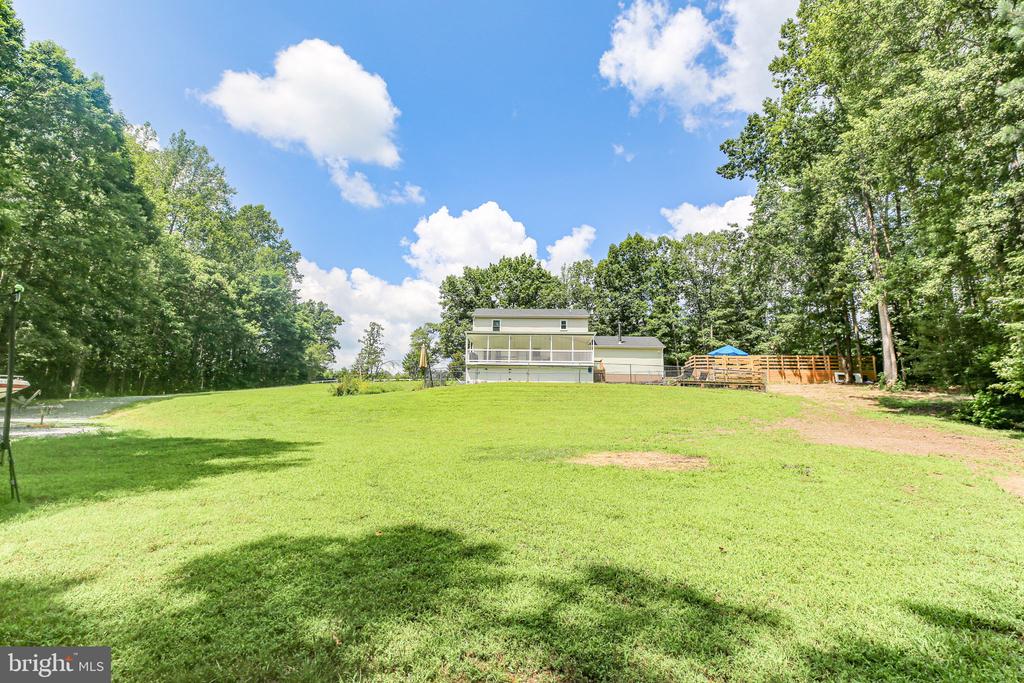 8301 SEAYS RD, SPOTSYLVANIA, Virginia 22551, 4 Bedrooms Bedrooms, ,2 BathroomsBathrooms,Residential,8301 SEAYS RD,VASP2041510 MLS # VASP2041510