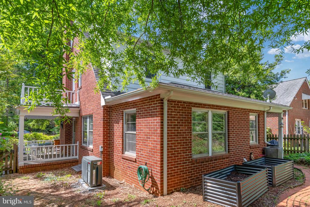 195 DABNEY ST, ORANGE, Virginia 22960, 3 Bedrooms Bedrooms, ,1 BathroomBathrooms,Residential,195 DABNEY ST,VAOR2013938 MLS # VAOR2013938