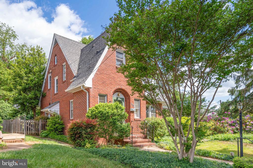 195 DABNEY ST, ORANGE, Virginia 22960, 3 Bedrooms Bedrooms, ,1 BathroomBathrooms,Residential,195 DABNEY ST,VAOR2013938 MLS # VAOR2013938