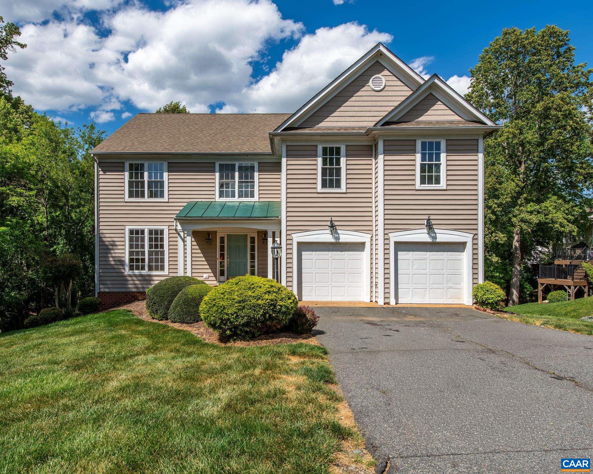 2008 SHEPHERDS RIDGE RD, CHARLOTTESVILLE, Virginia 22901, 4 Bedrooms Bedrooms, ,3 BathroomsBathrooms,Residential,4BR Dunlora Home Newly Painted and New Carpeting,2008 SHEPHERDS RIDGE RD,676574 MLS # 676574
