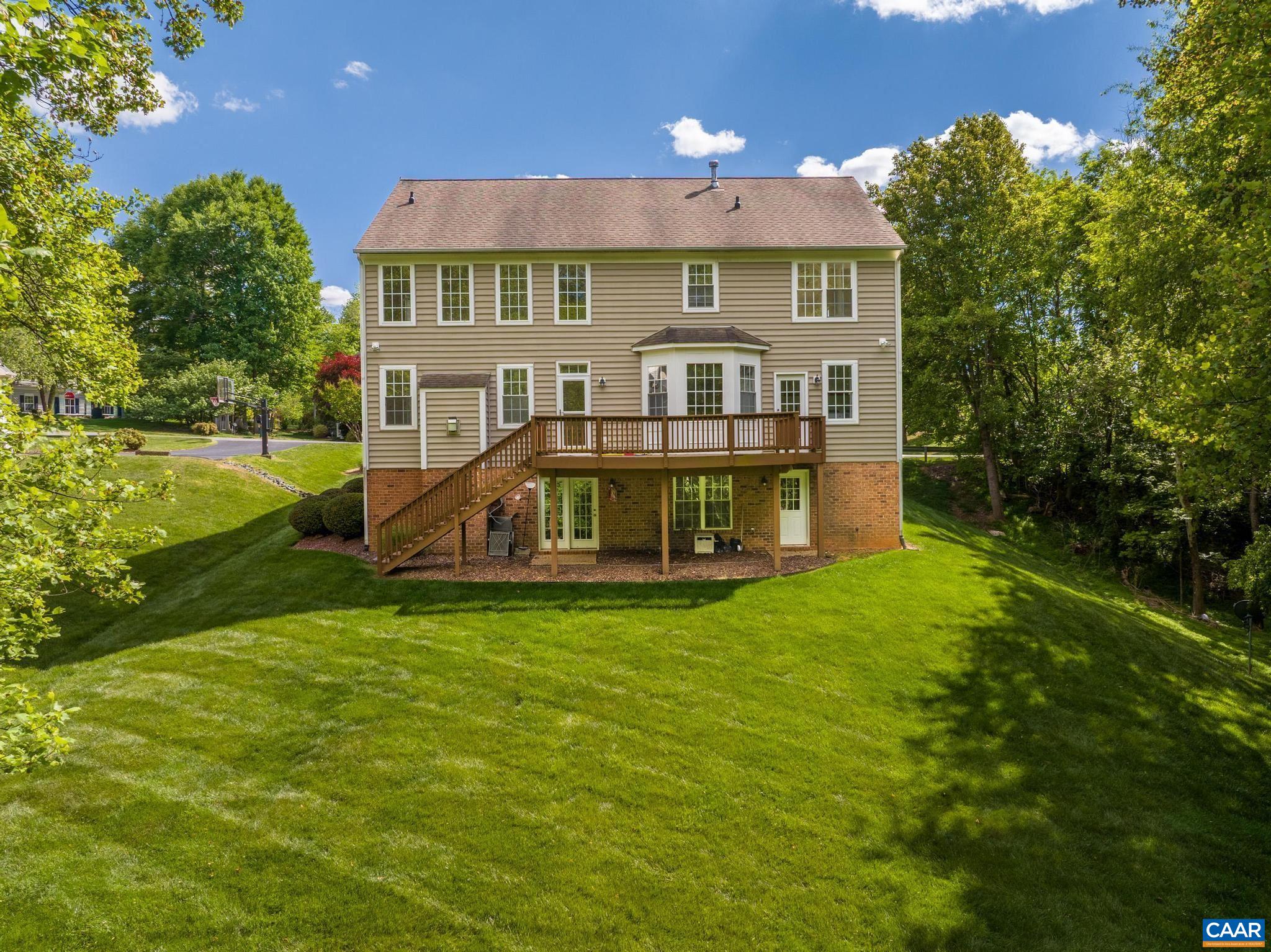 2008 SHEPHERDS RIDGE RD, CHARLOTTESVILLE, Virginia 22901, 4 Bedrooms Bedrooms, ,3 BathroomsBathrooms,Residential,4BR Dunlora Home Newly Painted and New Carpeting,2008 SHEPHERDS RIDGE RD,676574 MLS # 676574