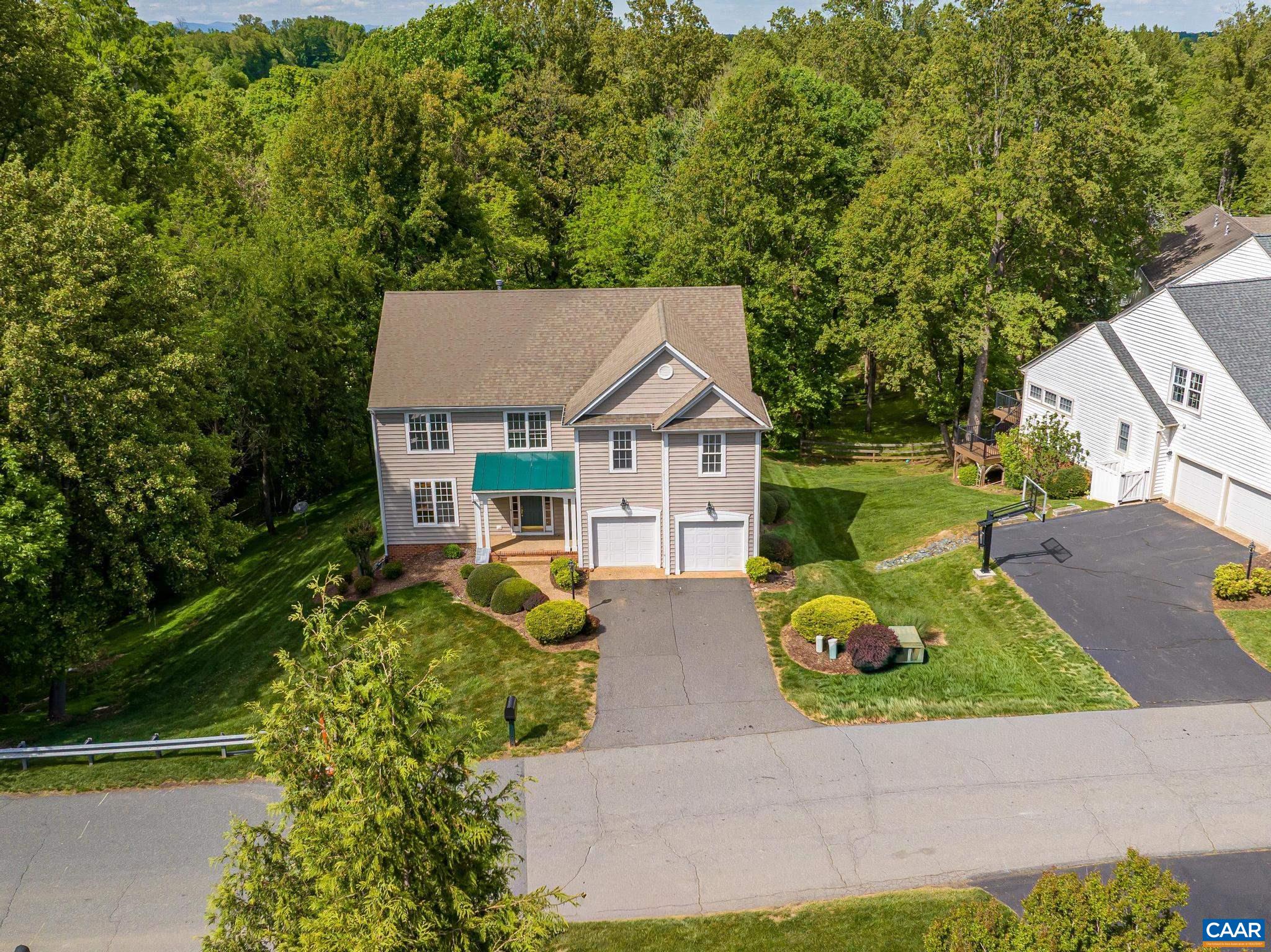 2008 SHEPHERDS RIDGE RD, CHARLOTTESVILLE, Virginia 22901, 4 Bedrooms Bedrooms, ,3 BathroomsBathrooms,Residential,4BR Dunlora Home Newly Painted and New Carpeting,2008 SHEPHERDS RIDGE RD,676574 MLS # 676574