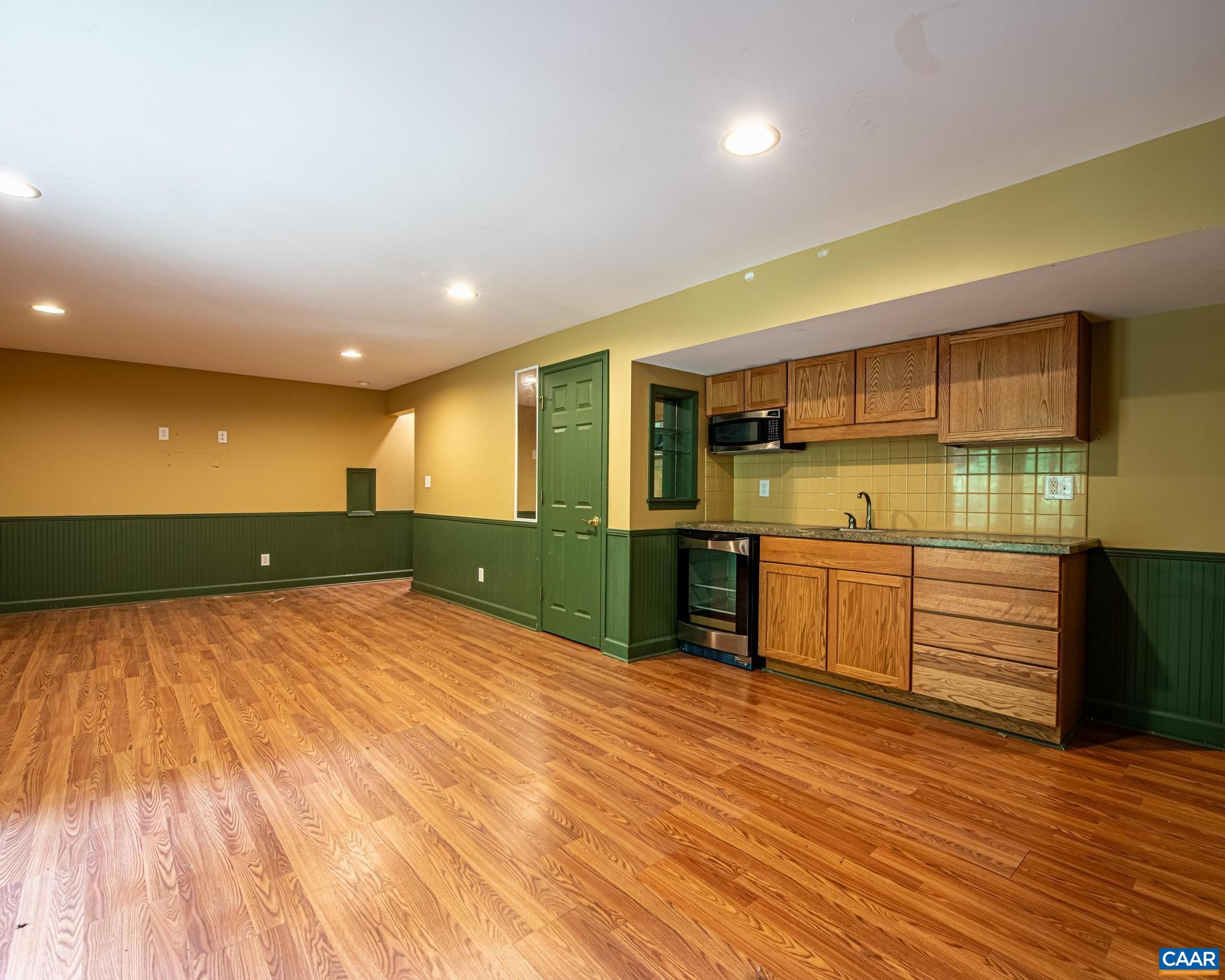 2008 SHEPHERDS RIDGE RD, CHARLOTTESVILLE, Virginia 22901, 4 Bedrooms Bedrooms, ,3 BathroomsBathrooms,Residential,4BR Dunlora Home Newly Painted and New Carpeting,2008 SHEPHERDS RIDGE RD,676574 MLS # 676574