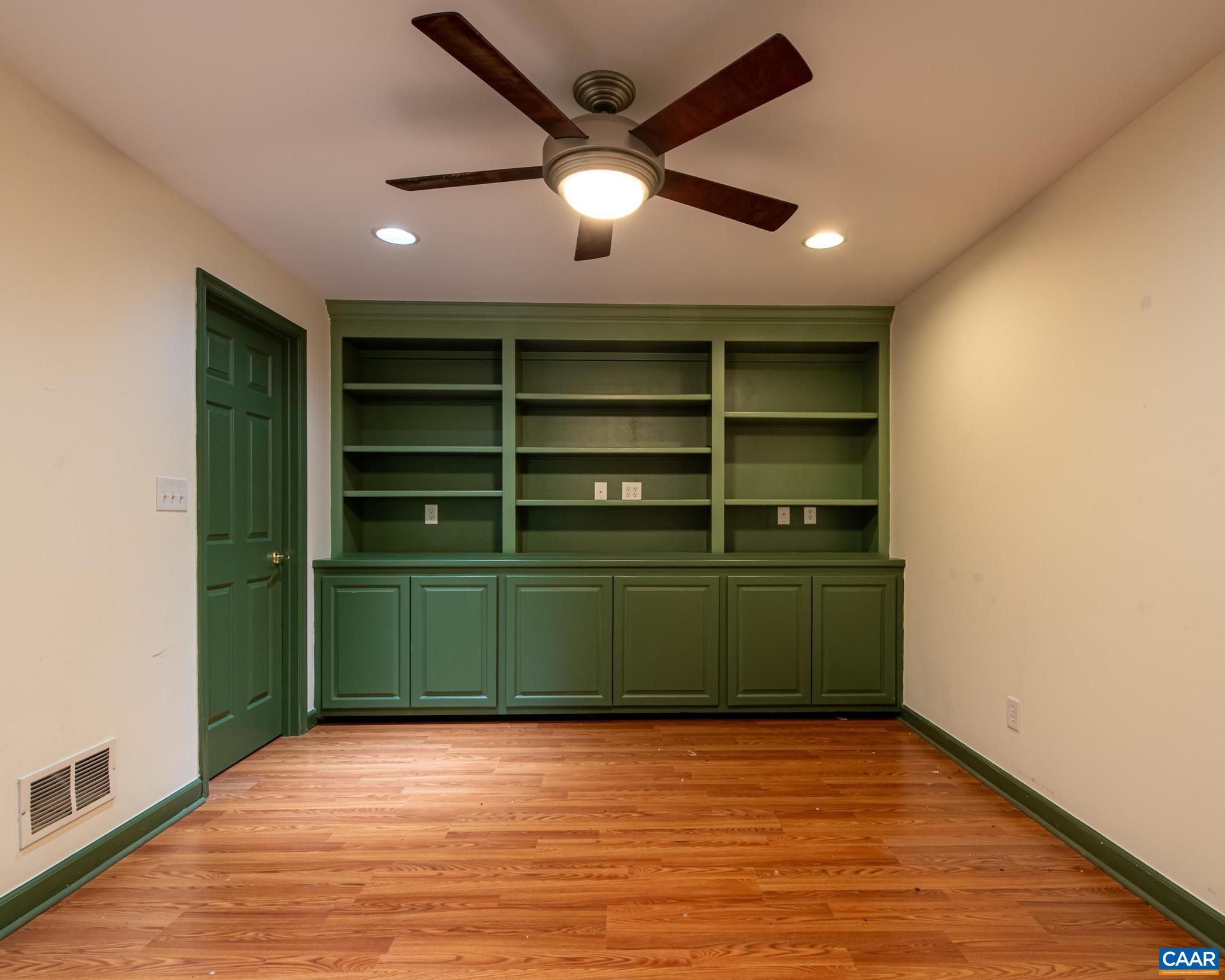 2008 SHEPHERDS RIDGE RD, CHARLOTTESVILLE, Virginia 22901, 4 Bedrooms Bedrooms, ,3 BathroomsBathrooms,Residential,4BR Dunlora Home Newly Painted and New Carpeting,2008 SHEPHERDS RIDGE RD,676574 MLS # 676574
