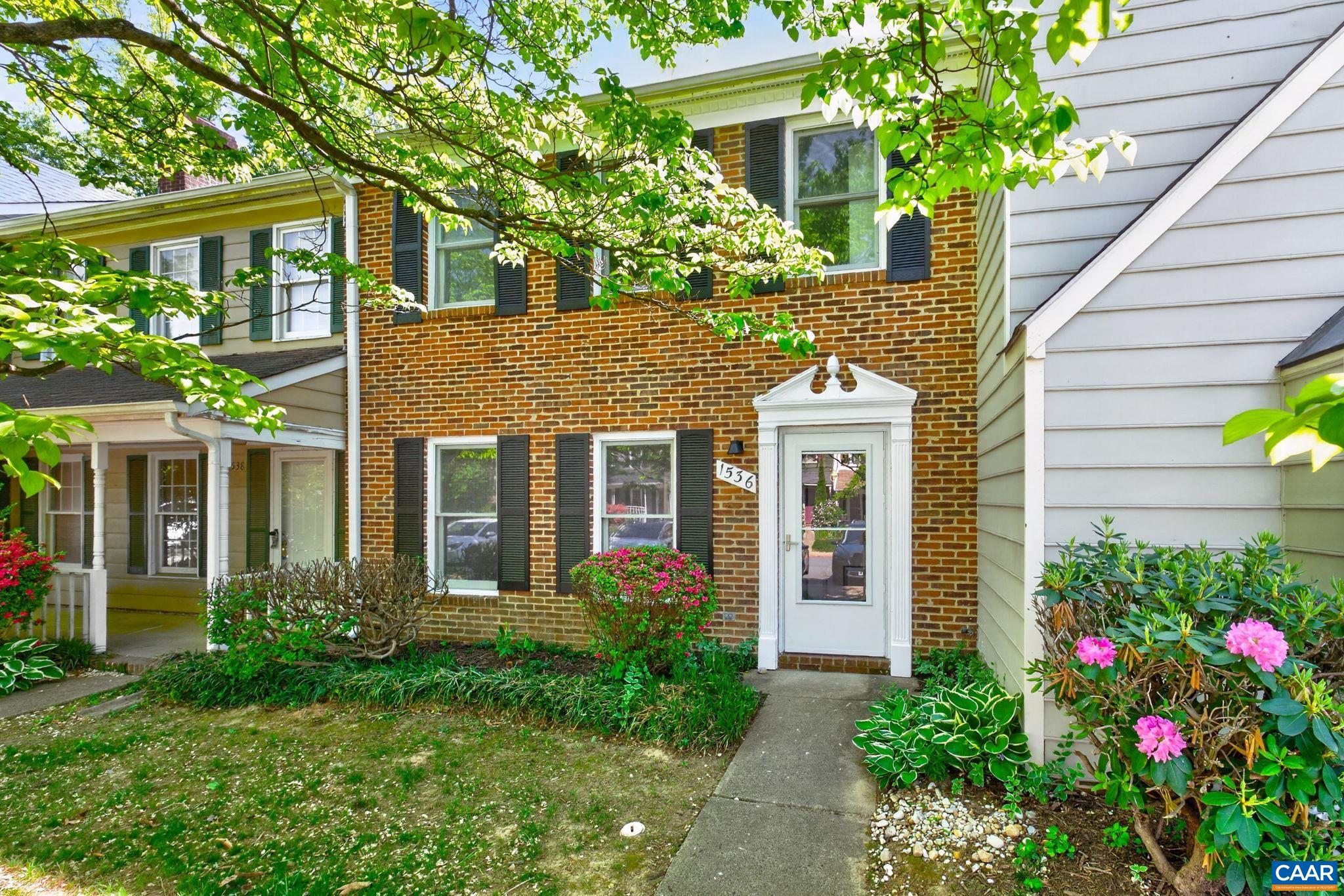 1536 MINOR RIDGE CT, CHARLOTTESVILLE, Virginia 22901, 2 Bedrooms Bedrooms, ,2 BathroomsBathrooms,Residential,1536 MINOR RIDGE CT,676643 MLS # 676643