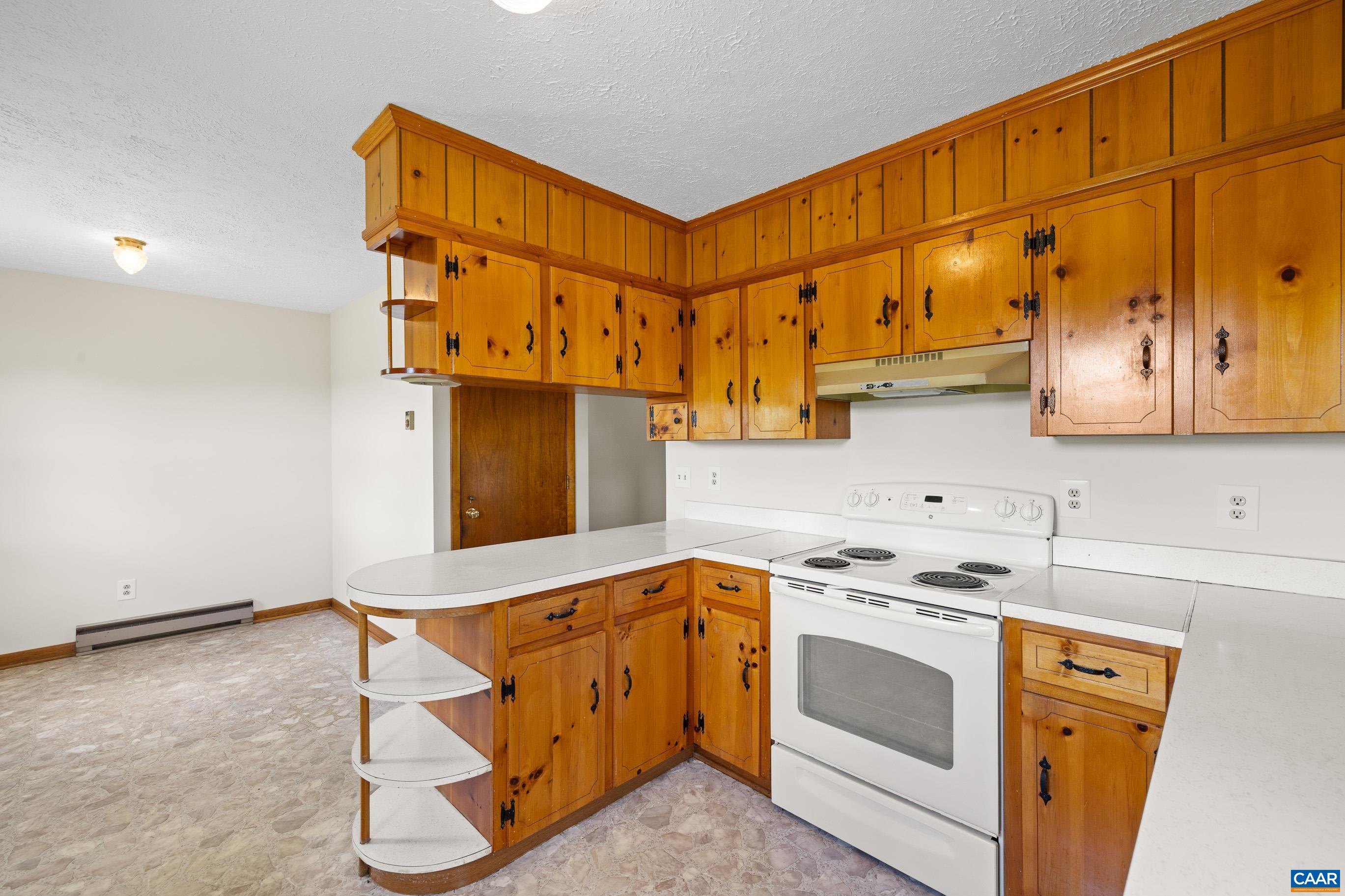 653 CELT RD, STANARDSVILLE, Virginia 22973, 3 Bedrooms Bedrooms, ,2 BathroomsBathrooms,Residential,653 CELT RD,676657 MLS # 676657