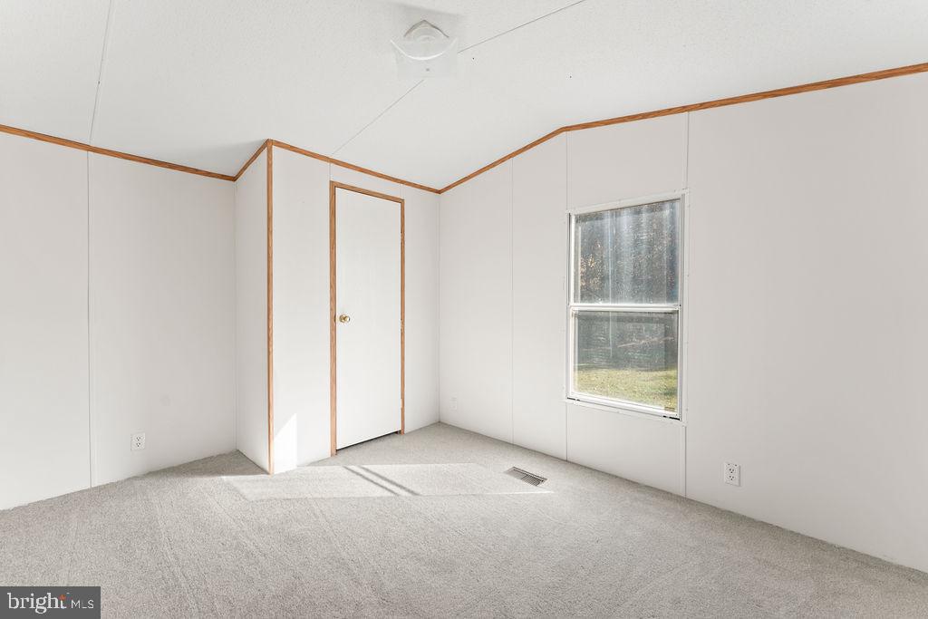 7227 GRAND BROOKS RD, SPOTSYLVANIA, Virginia 22551, 2 Bedrooms Bedrooms, ,1 BathroomBathrooms,Residential,7227 GRAND BROOKS RD,VASP2041516 MLS # VASP2041516
