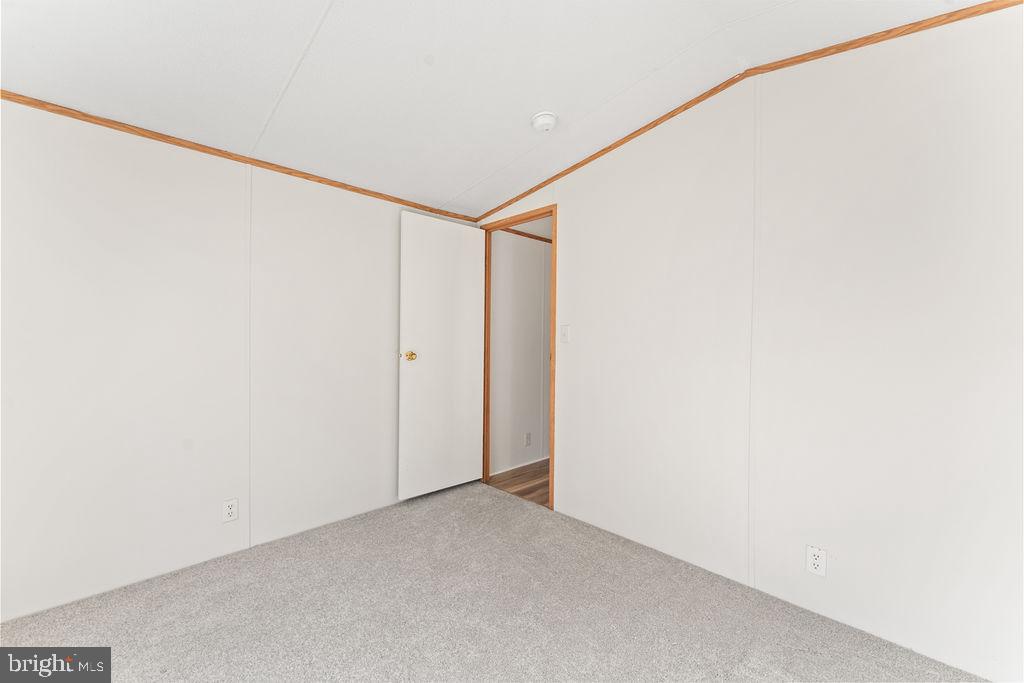 7227 GRAND BROOKS RD, SPOTSYLVANIA, Virginia 22551, 2 Bedrooms Bedrooms, ,1 BathroomBathrooms,Residential,7227 GRAND BROOKS RD,VASP2041516 MLS # VASP2041516