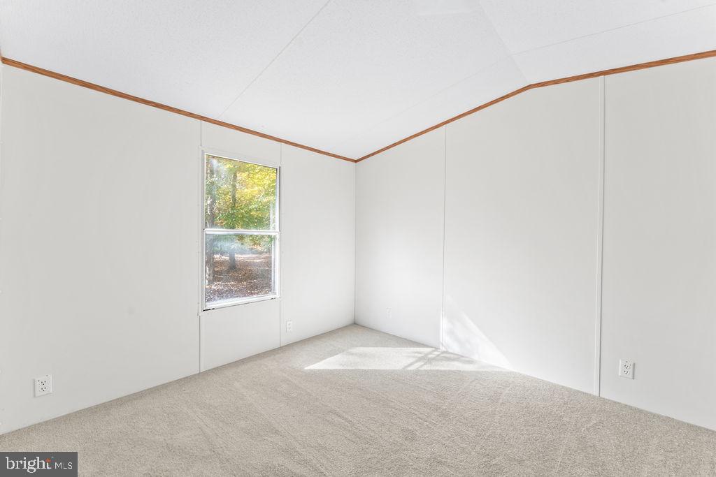 7227 GRAND BROOKS RD, SPOTSYLVANIA, Virginia 22551, 2 Bedrooms Bedrooms, ,1 BathroomBathrooms,Residential,7227 GRAND BROOKS RD,VASP2041516 MLS # VASP2041516