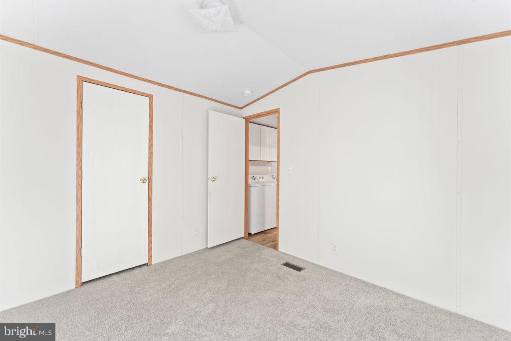 7227 GRAND BROOKS RD, SPOTSYLVANIA, Virginia 22551, 2 Bedrooms Bedrooms, ,1 BathroomBathrooms,Residential,7227 GRAND BROOKS RD,VASP2041516 MLS # VASP2041516