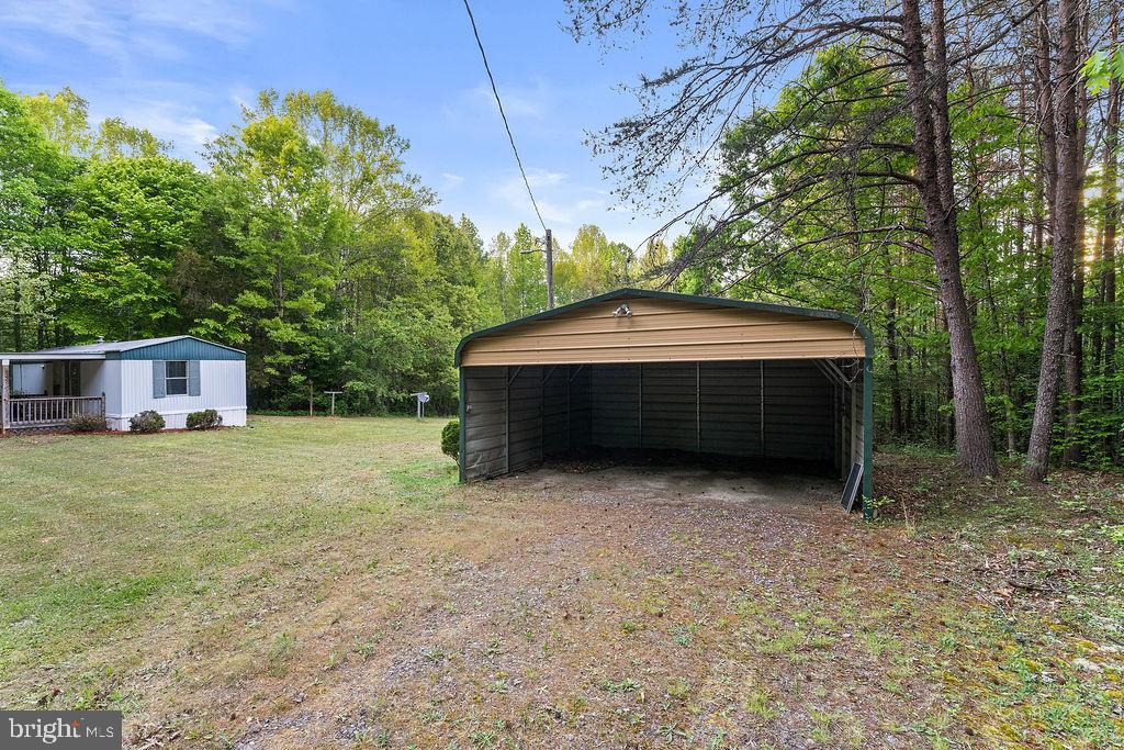 7227 GRAND BROOKS RD, SPOTSYLVANIA, Virginia 22551, 2 Bedrooms Bedrooms, ,1 BathroomBathrooms,Residential,7227 GRAND BROOKS RD,VASP2041516 MLS # VASP2041516