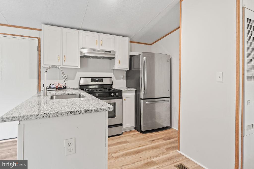 7227 GRAND BROOKS RD, SPOTSYLVANIA, Virginia 22551, 2 Bedrooms Bedrooms, ,1 BathroomBathrooms,Residential,7227 GRAND BROOKS RD,VASP2041516 MLS # VASP2041516