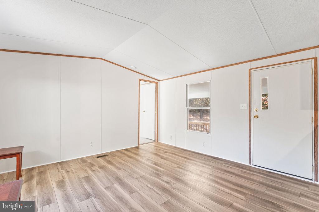 7227 GRAND BROOKS RD, SPOTSYLVANIA, Virginia 22551, 2 Bedrooms Bedrooms, ,1 BathroomBathrooms,Residential,7227 GRAND BROOKS RD,VASP2041516 MLS # VASP2041516