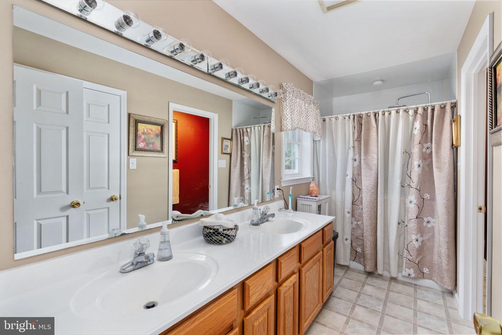 88 DOGWOOD DRAW, MINERAL, Virginia 23117, 3 Bedrooms Bedrooms, ,2 BathroomsBathrooms,Residential,88 DOGWOOD DRAW,VALA2009810 MLS # VALA2009810