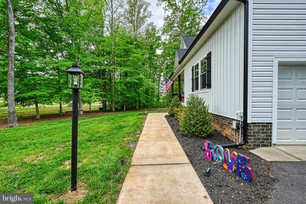 632 NOAHS LANDING DR, BUMPASS, Virginia 23024, 4 Bedrooms Bedrooms, ,2 BathroomsBathrooms,Residential,632 NOAHS LANDING DR,VALA2009762 MLS # VALA2009762