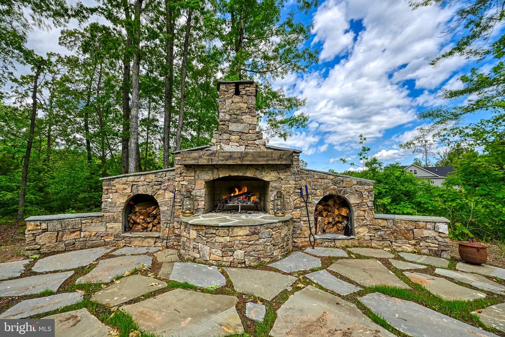 632 NOAHS LANDING DR, BUMPASS, Virginia 23024, 4 Bedrooms Bedrooms, ,2 BathroomsBathrooms,Residential,632 NOAHS LANDING DR,VALA2009762 MLS # VALA2009762