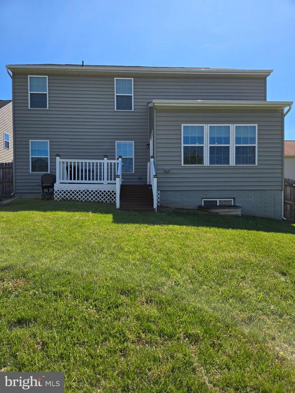 827 FAIRWOOD, CULPEPER, Virginia 22701, 5 Bedrooms Bedrooms, ,4 BathroomsBathrooms,Residential,827 FAIRWOOD,VACU2013518 MLS # VACU2013518