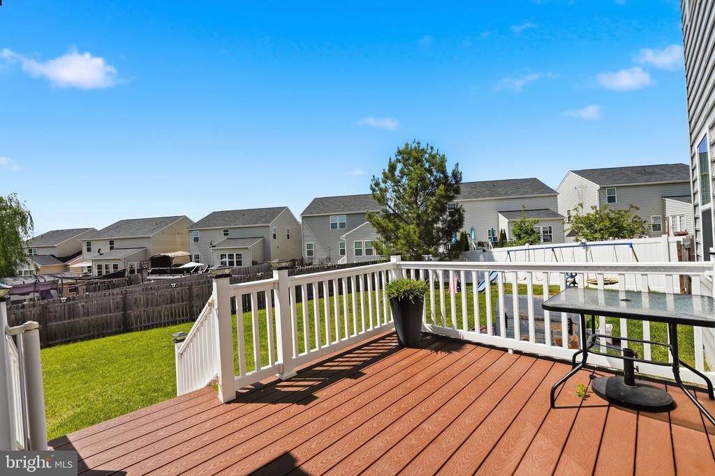 827 FAIRWOOD, CULPEPER, Virginia 22701, 5 Bedrooms Bedrooms, ,4 BathroomsBathrooms,Residential,827 FAIRWOOD,VACU2013518 MLS # VACU2013518