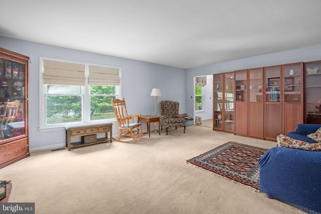 3906 DORAN RD, FREDERICKSBURG, Virginia 22407, 4 Bedrooms Bedrooms, ,3 BathroomsBathrooms,Residential,3906 DORAN RD,VASP2041554 MLS # VASP2041554