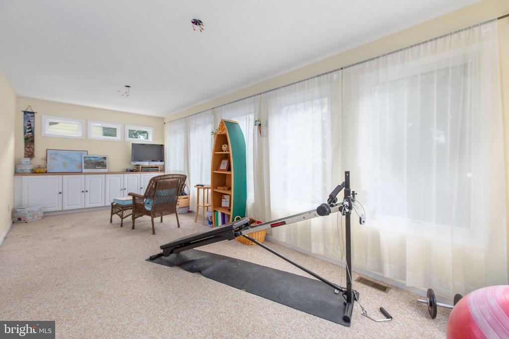 3906 DORAN RD, FREDERICKSBURG, Virginia 22407, 4 Bedrooms Bedrooms, ,3 BathroomsBathrooms,Residential,3906 DORAN RD,VASP2041554 MLS # VASP2041554