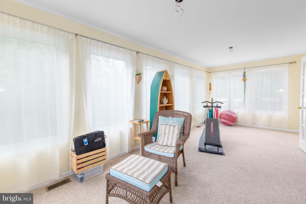3906 DORAN RD, FREDERICKSBURG, Virginia 22407, 4 Bedrooms Bedrooms, ,3 BathroomsBathrooms,Residential,3906 DORAN RD,VASP2041554 MLS # VASP2041554