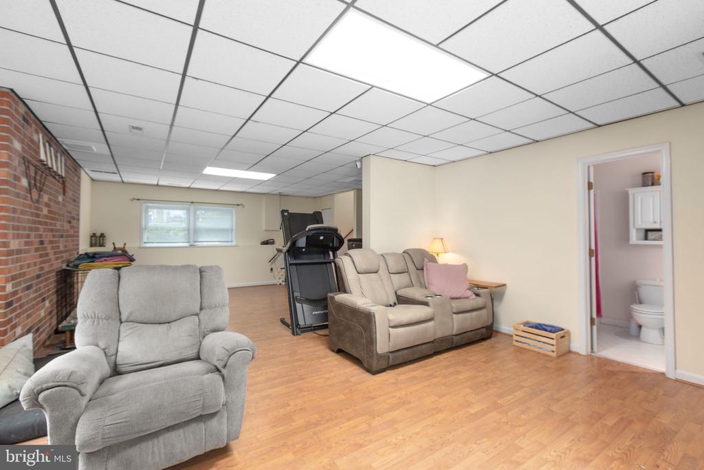 3906 DORAN RD, FREDERICKSBURG, Virginia 22407, 4 Bedrooms Bedrooms, ,3 BathroomsBathrooms,Residential,3906 DORAN RD,VASP2041554 MLS # VASP2041554