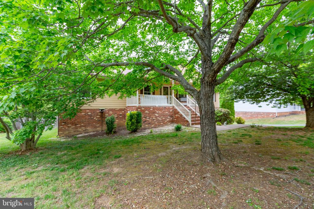 3906 DORAN RD, FREDERICKSBURG, Virginia 22407, 4 Bedrooms Bedrooms, ,3 BathroomsBathrooms,Residential,3906 DORAN RD,VASP2041554 MLS # VASP2041554