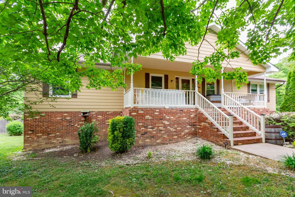3906 DORAN RD, FREDERICKSBURG, Virginia 22407, 4 Bedrooms Bedrooms, ,3 BathroomsBathrooms,Residential,3906 DORAN RD,VASP2041554 MLS # VASP2041554