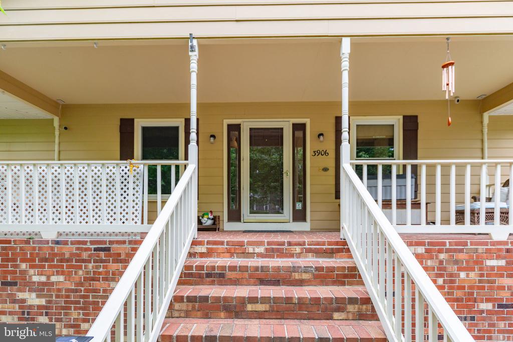 3906 DORAN RD, FREDERICKSBURG, Virginia 22407, 4 Bedrooms Bedrooms, ,3 BathroomsBathrooms,Residential,3906 DORAN RD,VASP2041554 MLS # VASP2041554