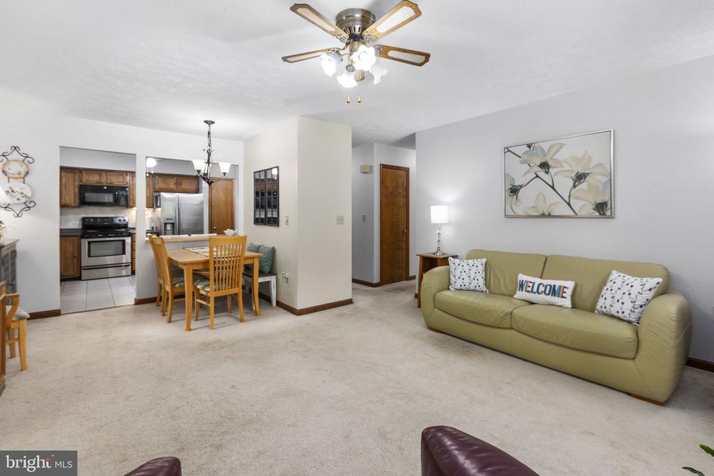 125 FAIRWAY DR, LOCUST GROVE, Virginia 22508, 3 Bedrooms Bedrooms, ,2 BathroomsBathrooms,Residential,125 FAIRWAY DR,VAOR2013902 MLS # VAOR2013902