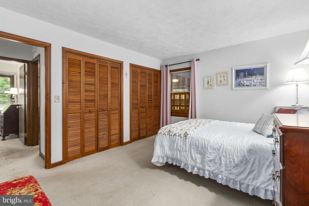 125 FAIRWAY DR, LOCUST GROVE, Virginia 22508, 3 Bedrooms Bedrooms, ,2 BathroomsBathrooms,Residential,125 FAIRWAY DR,VAOR2013902 MLS # VAOR2013902