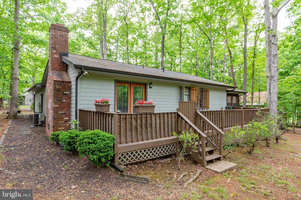 125 FAIRWAY DR, LOCUST GROVE, Virginia 22508, 3 Bedrooms Bedrooms, ,2 BathroomsBathrooms,Residential,125 FAIRWAY DR,VAOR2013902 MLS # VAOR2013902