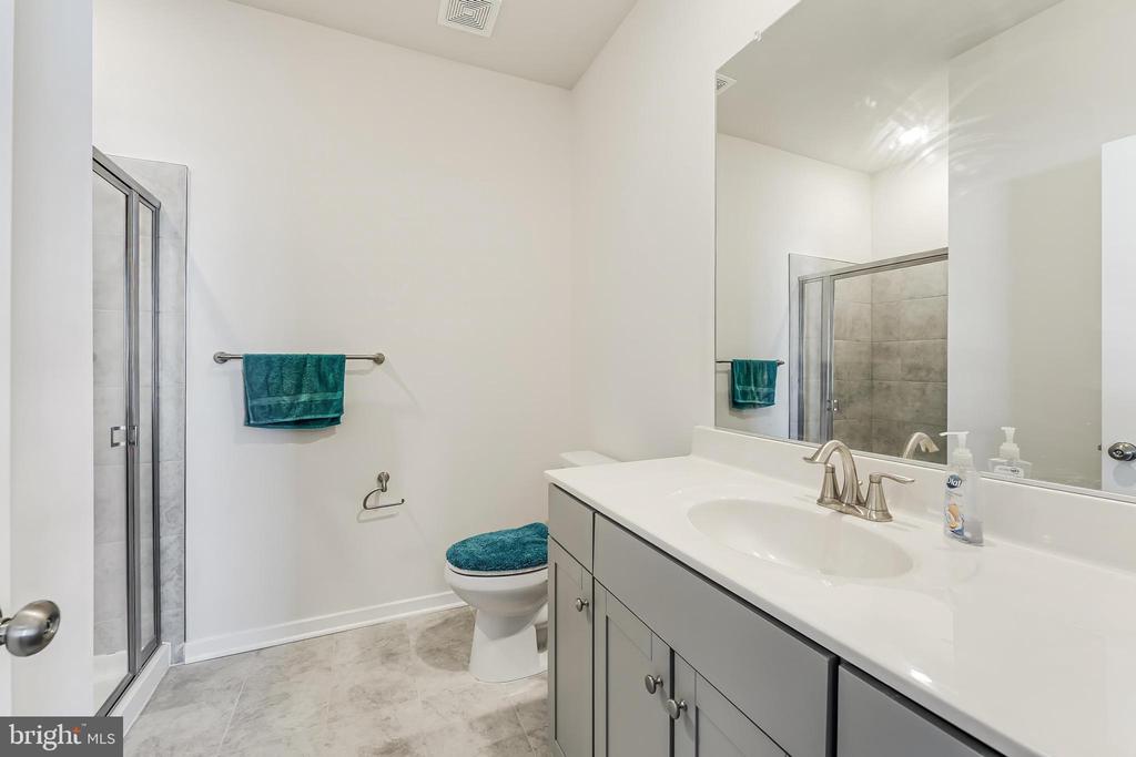 2405 NEWTON DR, JEFFERSONTON, Virginia 22724, 5 Bedrooms Bedrooms, ,5 BathroomsBathrooms,Residential,2405 NEWTON DR,VACU2013440 MLS # VACU2013440