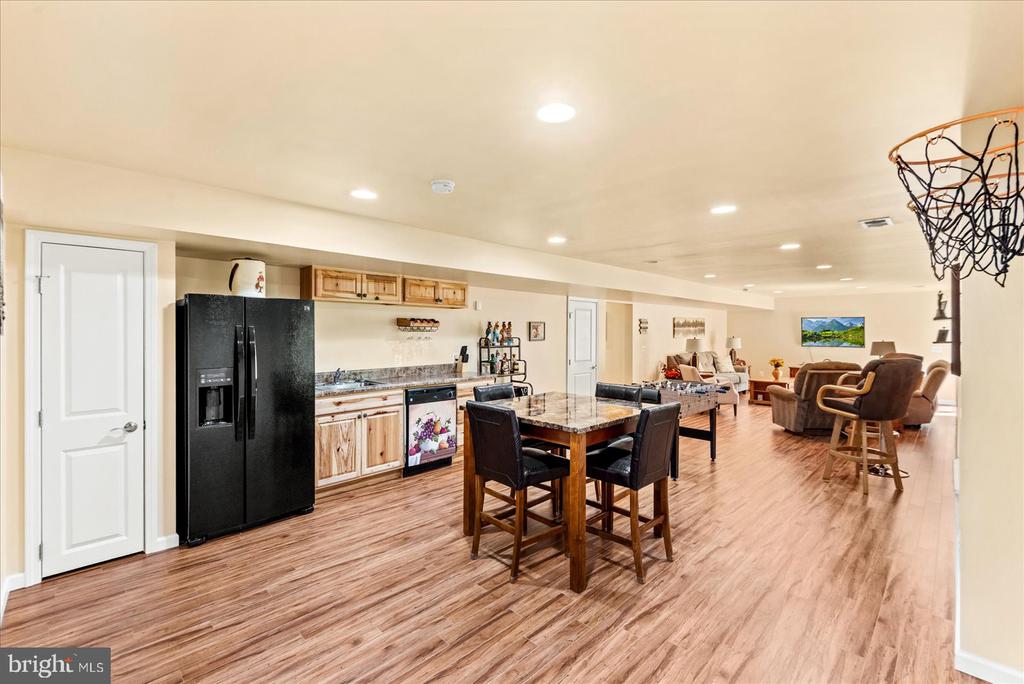 632 WINDERMERE, CULPEPER, Virginia 22701, 4 Bedrooms Bedrooms, ,3 BathroomsBathrooms,Residential,632 WINDERMERE,VACU2013480 MLS # VACU2013480