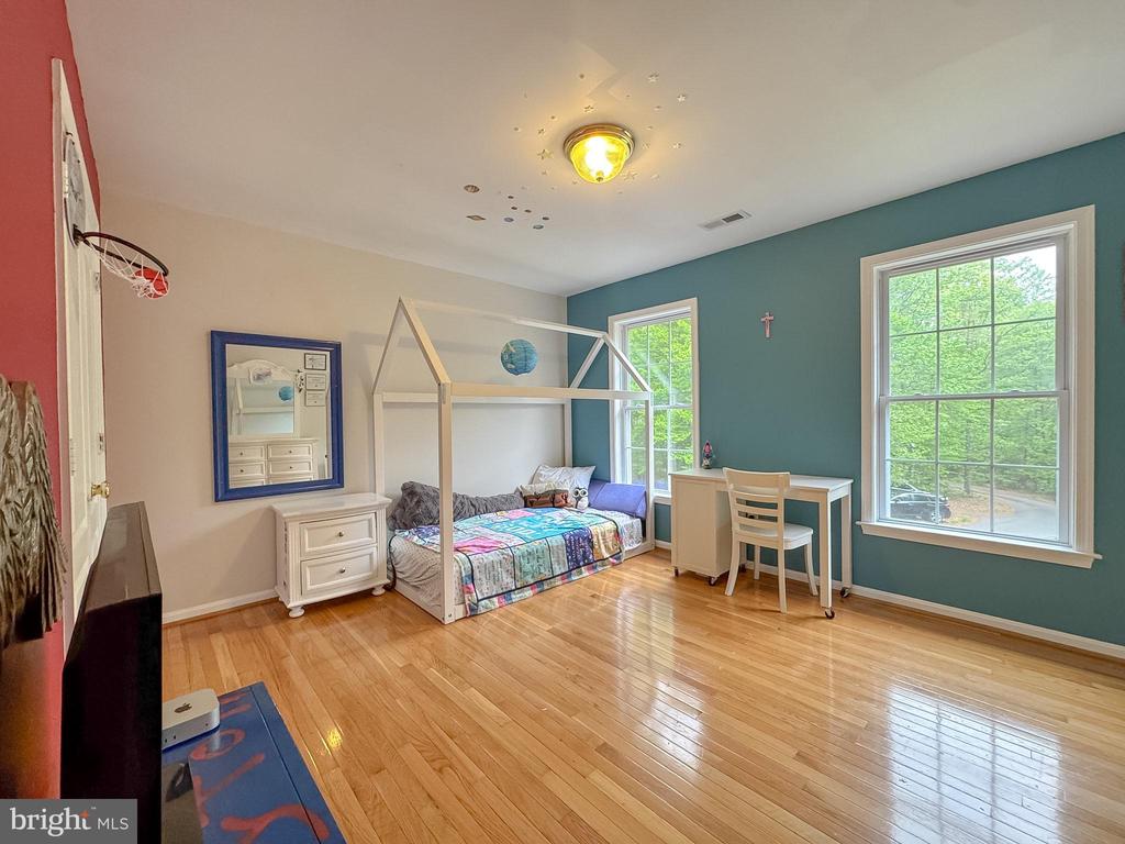 8001 CHURCH POND RD, FREDERICKSBURG, Virginia 22408, 5 Bedrooms Bedrooms, ,3 BathroomsBathrooms,Residential,8001 CHURCH POND RD,VASP2040438 MLS # VASP2040438