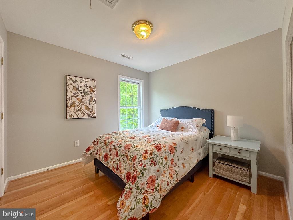 8001 CHURCH POND RD, FREDERICKSBURG, Virginia 22408, 5 Bedrooms Bedrooms, ,3 BathroomsBathrooms,Residential,8001 CHURCH POND RD,VASP2040438 MLS # VASP2040438