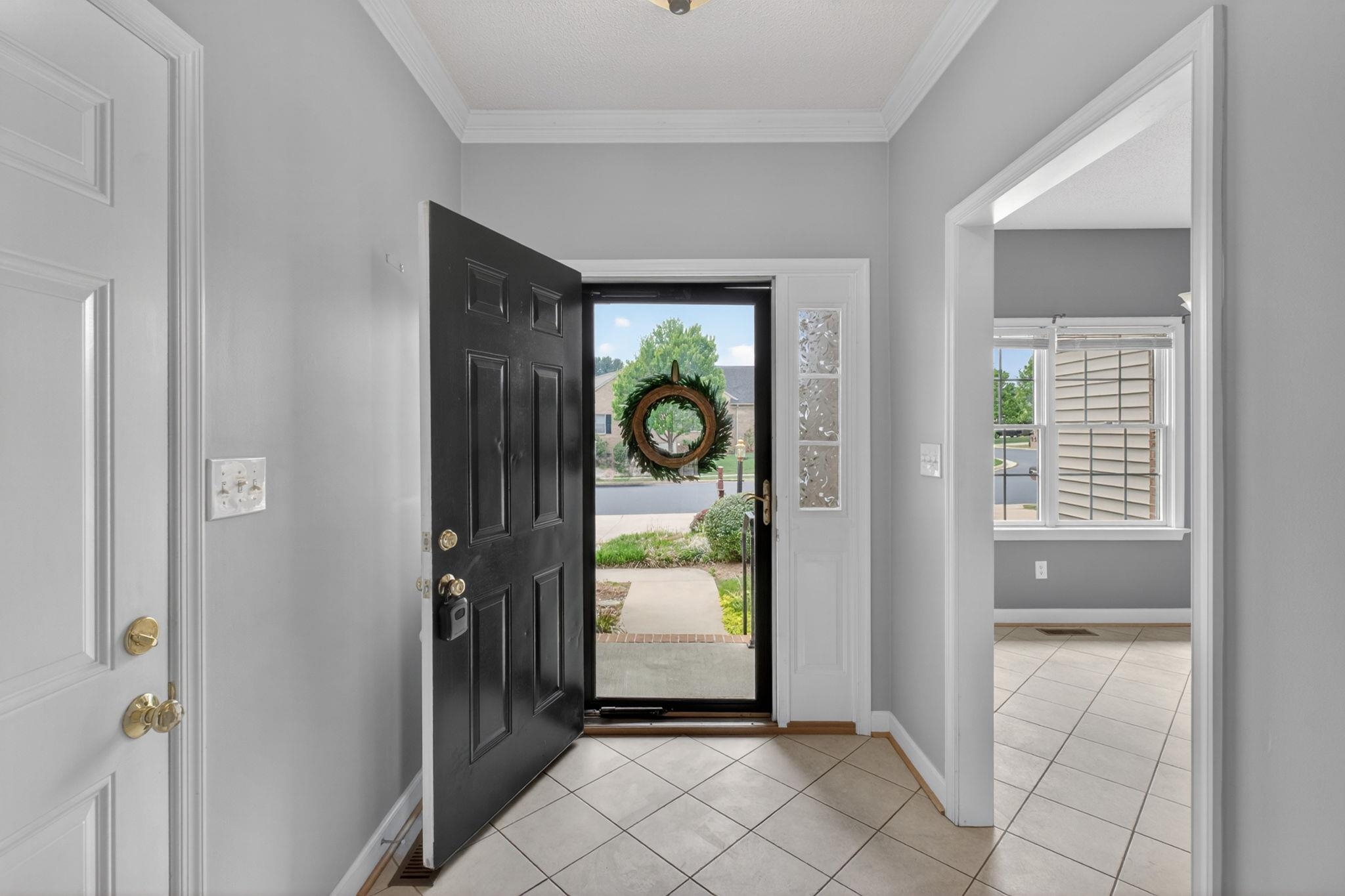 117 BRYANT DR, WAYNESBORO, Virginia 22980, 3 Bedrooms Bedrooms, ,2 BathroomsBathrooms,Residential,117 BRYANT DR,676667 MLS # 676667
