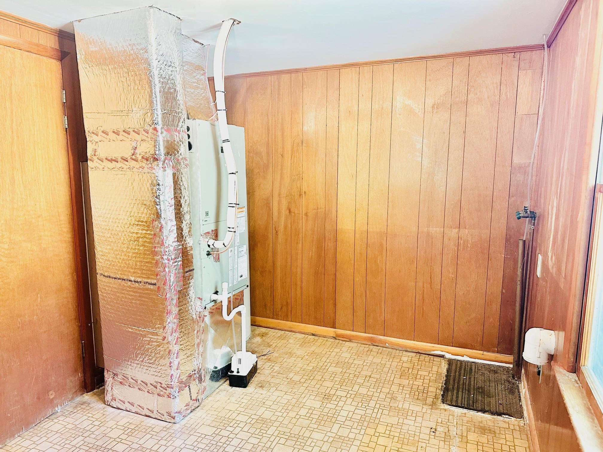 79 ROCKY LN, STUARTS DRAFT, Virginia 24477, 3 Bedrooms Bedrooms, ,1 BathroomBathrooms,Residential,79 Rocky Lane, Stuarts Draft, VA,79 ROCKY LN,676672 MLS # 676672