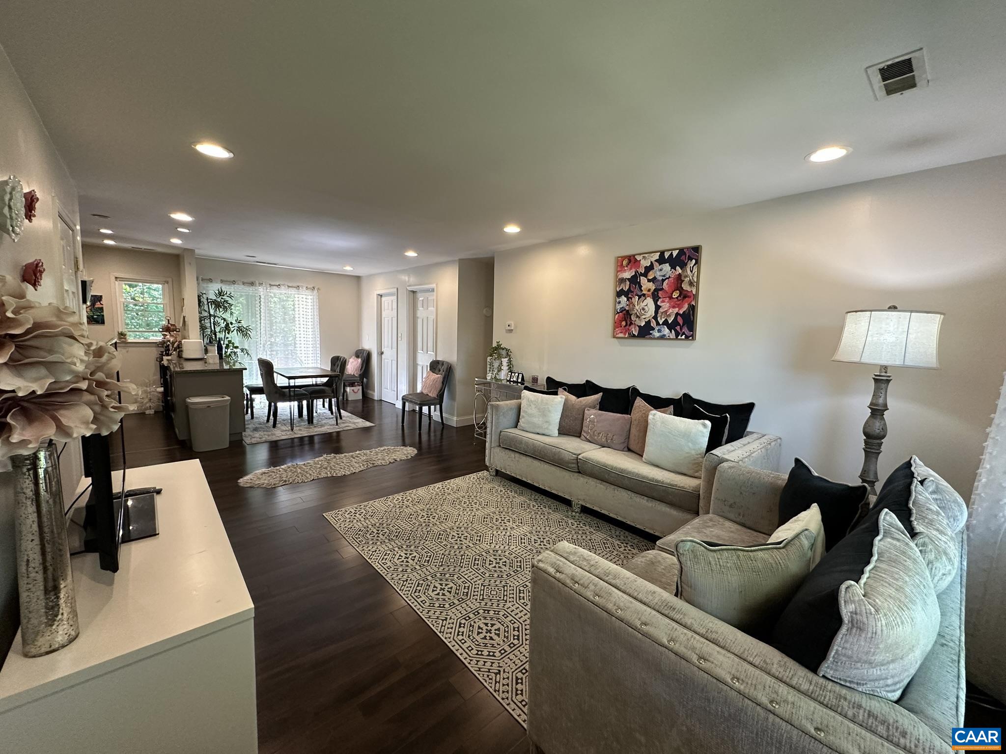 2412 BARRACKS PL, CHARLOTTESVILLE, Virginia 22901, 2 Bedrooms Bedrooms, ,1 BathroomBathrooms,Residential,2412 BARRACKS PL,676673 MLS # 676673