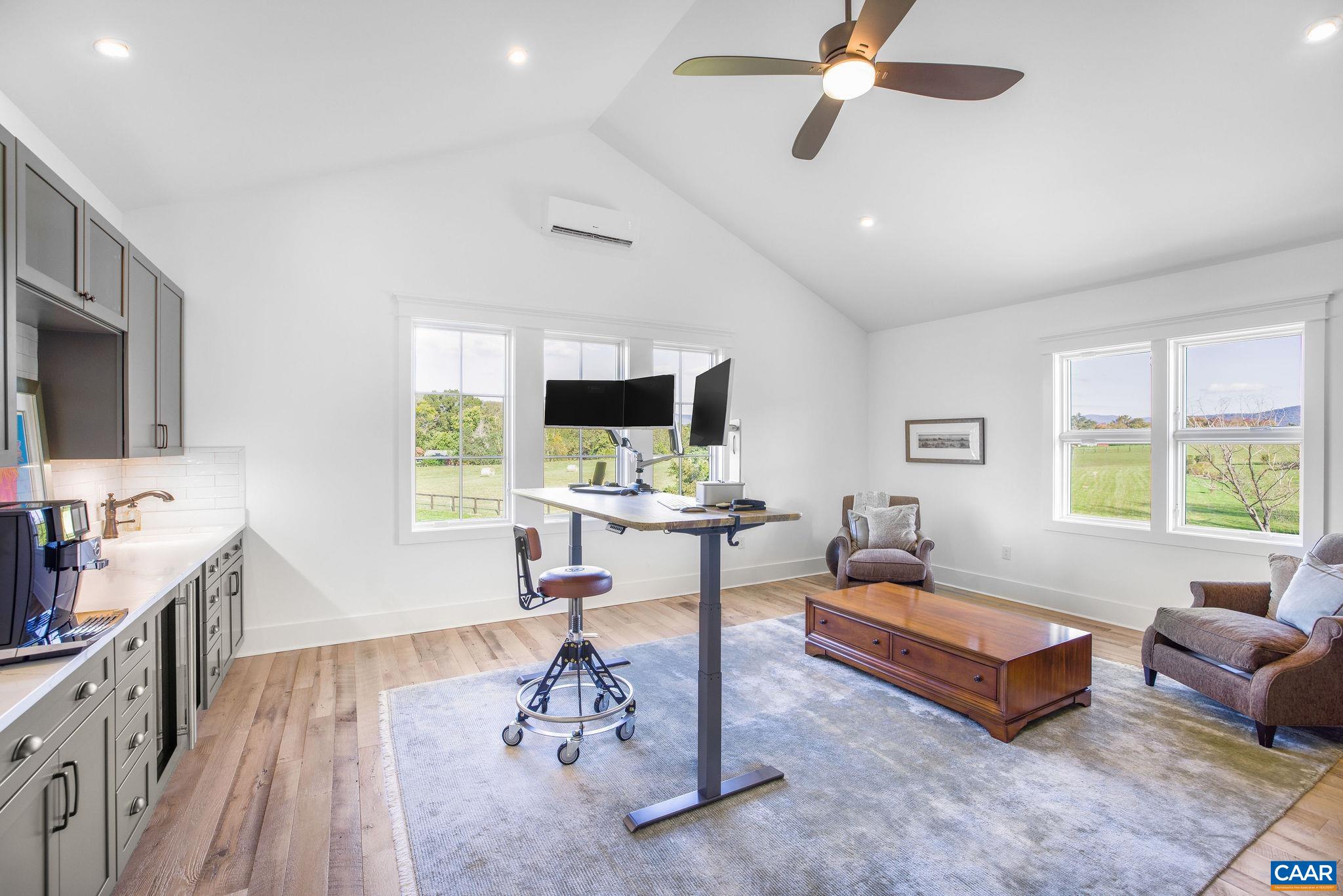 320 BARN HOUSE LN, CHARLOTTESVILLE, Virginia 22901, 5 Bedrooms Bedrooms, ,5 BathroomsBathrooms,Residential,Barn House,320 BARN HOUSE LN,676675 MLS # 676675